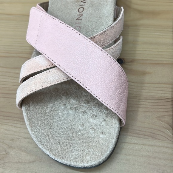 Vionic Zarie Roze Leather Sandals Sz 8.5W Slide On Adjustable Straps EUC - Picture 6 of 11